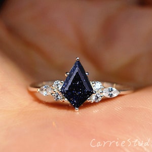 Vintage Kite Cut Blue Sandstone Ring/Silver Goldstone Engagement Ring/Blue Gemstone Jewelry/Unique Gift for Her Vintage