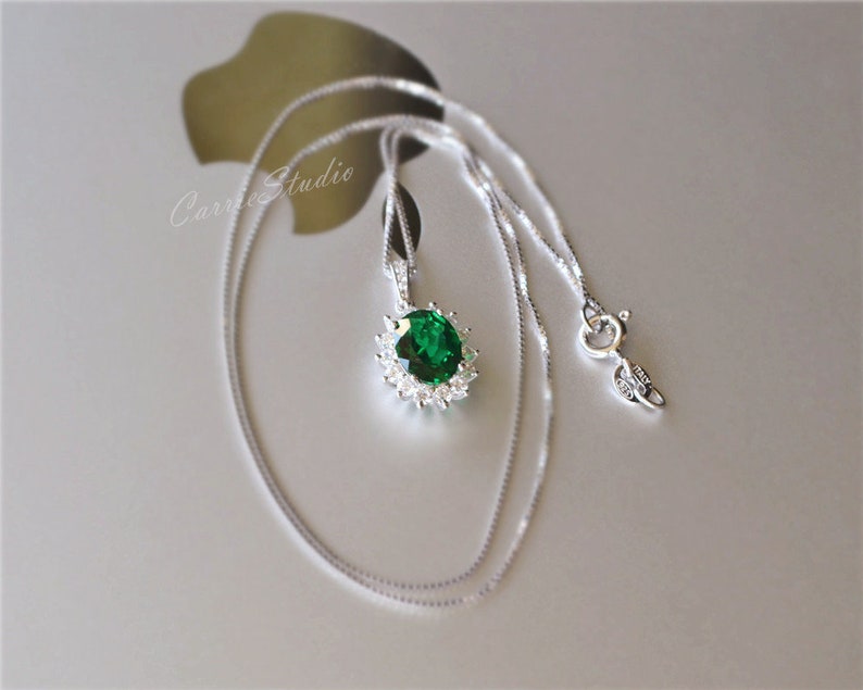 Royal Style Emerald Pendant Necklace Sterling Silver Emerald Necklace Anniversary Gift Birthday Present