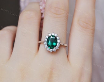 Lab Created Emerald Ring Royal Style oval 9*7 mm Emerald Ring Anniversary Ring Promise Ring