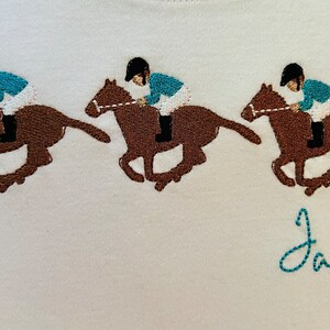 traje de carreras de caballos monograma para niños, camiseta de derby de caballos, traje de cumpleaños de carrera de caballos, traje monograma de jinete de caballos para niño pequeño, camisa de caballo imagen 6