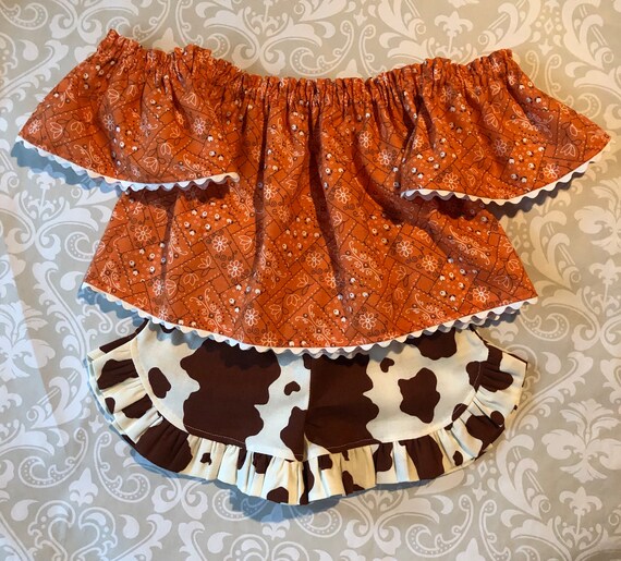 Off the shoulder cowgirl best sale tops