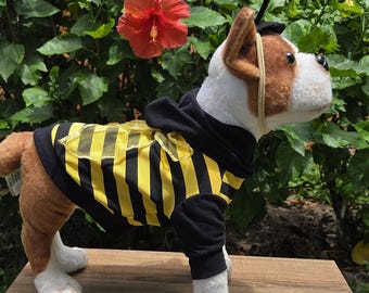 Bee Dog Costume: Striped Hoodie with Detachable Wings