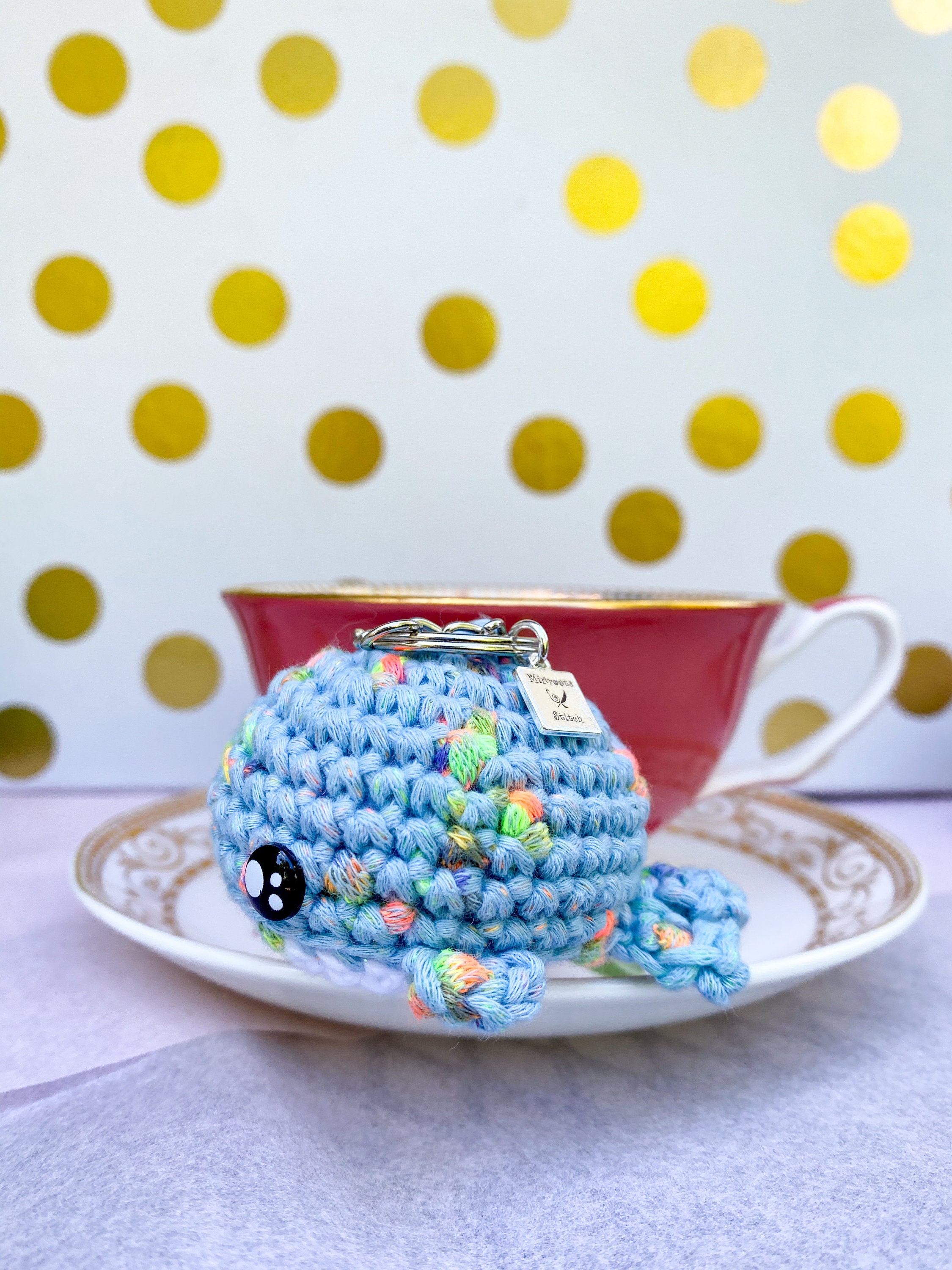 Crochet Barnacle Whale Keychain - Cute Eyes/white Belly - Amigurumi - Etsy