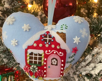 Fait à la main « Snowflake House » Cœur suspendu de Noël, Cintre de porte, Décoration intérieure, Ornement, Cadeau