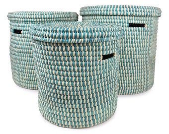 Turquoise Check Lidded Laundry Basket. Large Washing & Linen Basket.