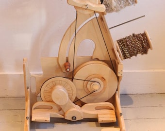 Spinning Wheel - SpinOlution King Bee- Travel Wheel - Free Shipping