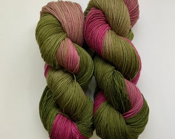 Superwash Merino Wool Yarn - Green and Red - Fingering Weight - Hand dyed