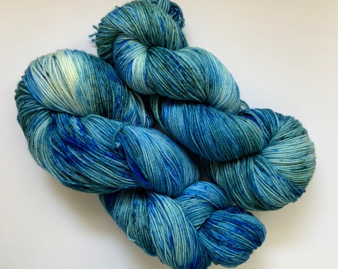 Superwash Merino/Cashmere Yarn - Bright Blue and Green Speckled - Fingering Weight - Hand dyed