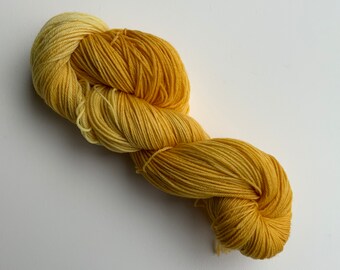 Superwash Merino Wool Yarn - Gold - Fingering Weight - Hand dyed