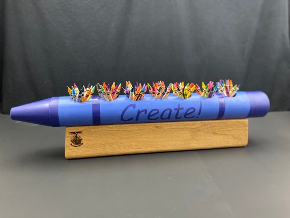 Giant Crayon Crayon Holder 