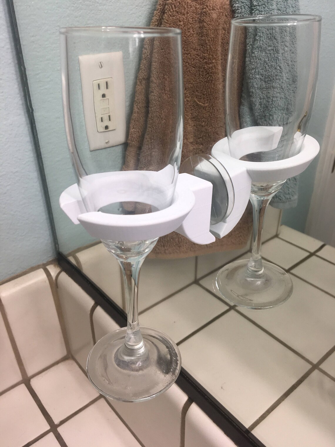 3d Printed Wine Glass Shower Holder Wall Mounted Suction Cup Etsy