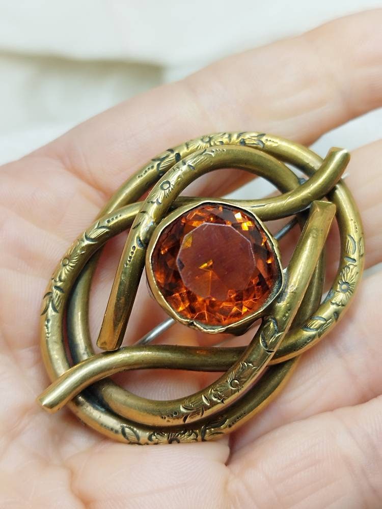 Orecchini Revival Egizio Vintage A Scarabeo - Oro Antico Con Finto Gemma Ametista E Occhio Di Tigre
