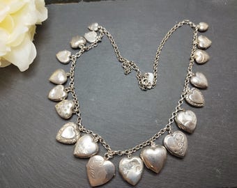 Collier à breloques médaillon coeurs 19 petits coeurs vintage en argent sterling dégradé bijoux romantiques médaillon antique vieilles photos cadeau romantique