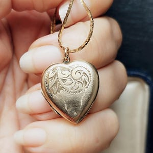 Médaillon Pendentif Ancien Style Art Déco Plaqué Or – Bijou Vintage élégant Et Romantique