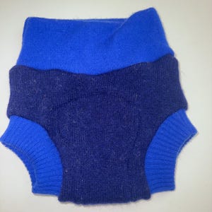Medium 6-18M 15-22 lb Upcycled Pure Wool Diaper Cover with Felted Liner - Blues Navy/cobalt