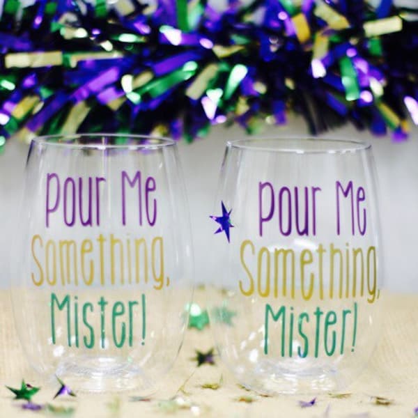 mardi gras plastic cups