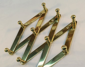 Brass accordion hook rack hotsell