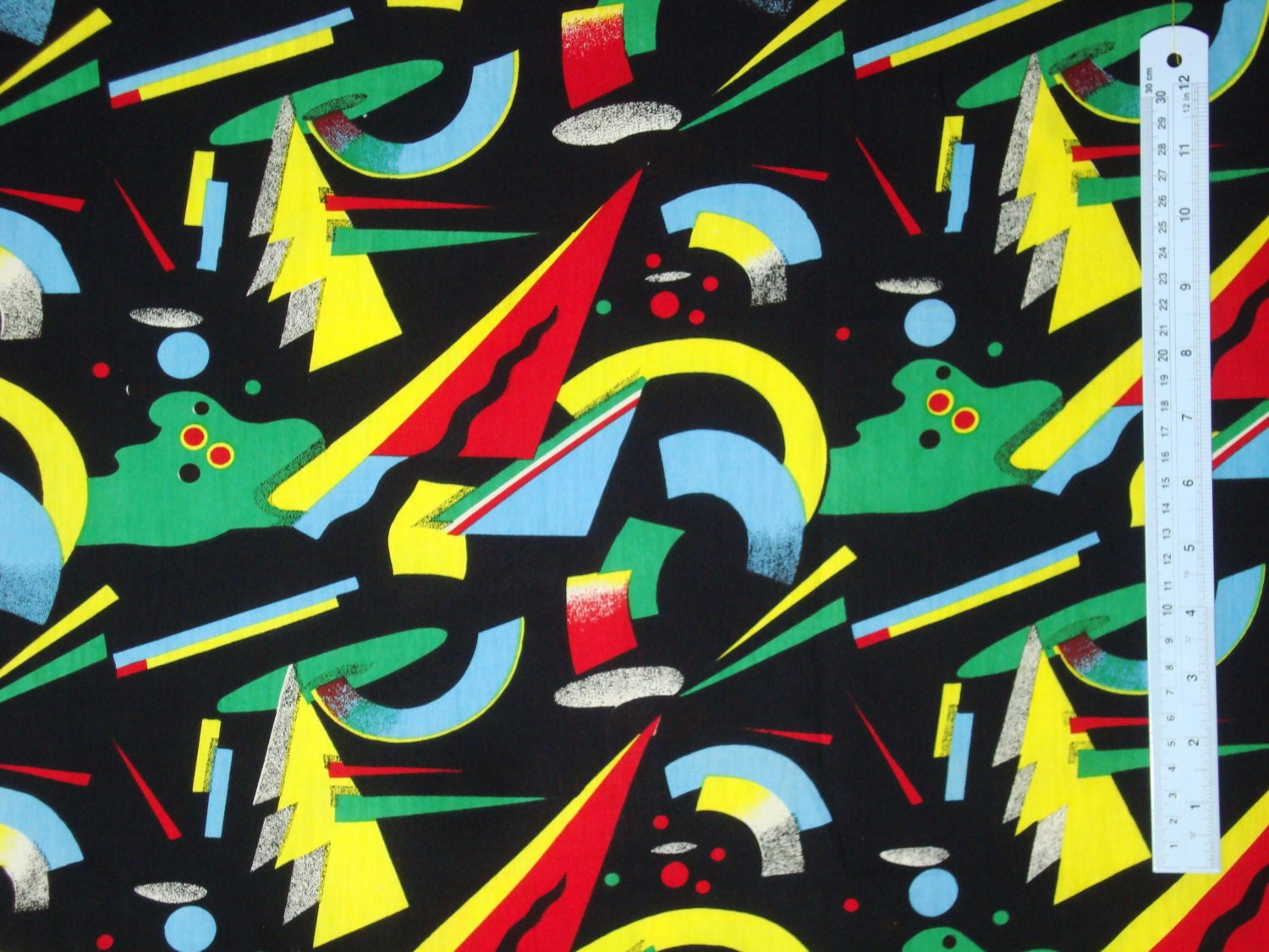 La tierra multicolor by Julian May La tierra multicolor by Julian May