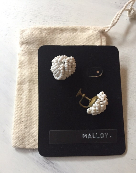 Vintage earrings with screw back, Knot earrings, … - image 1