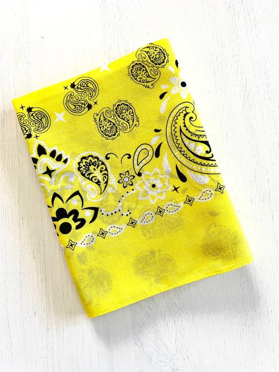 Bright yellow bandana. Vintage bandana from the 1… - image 4