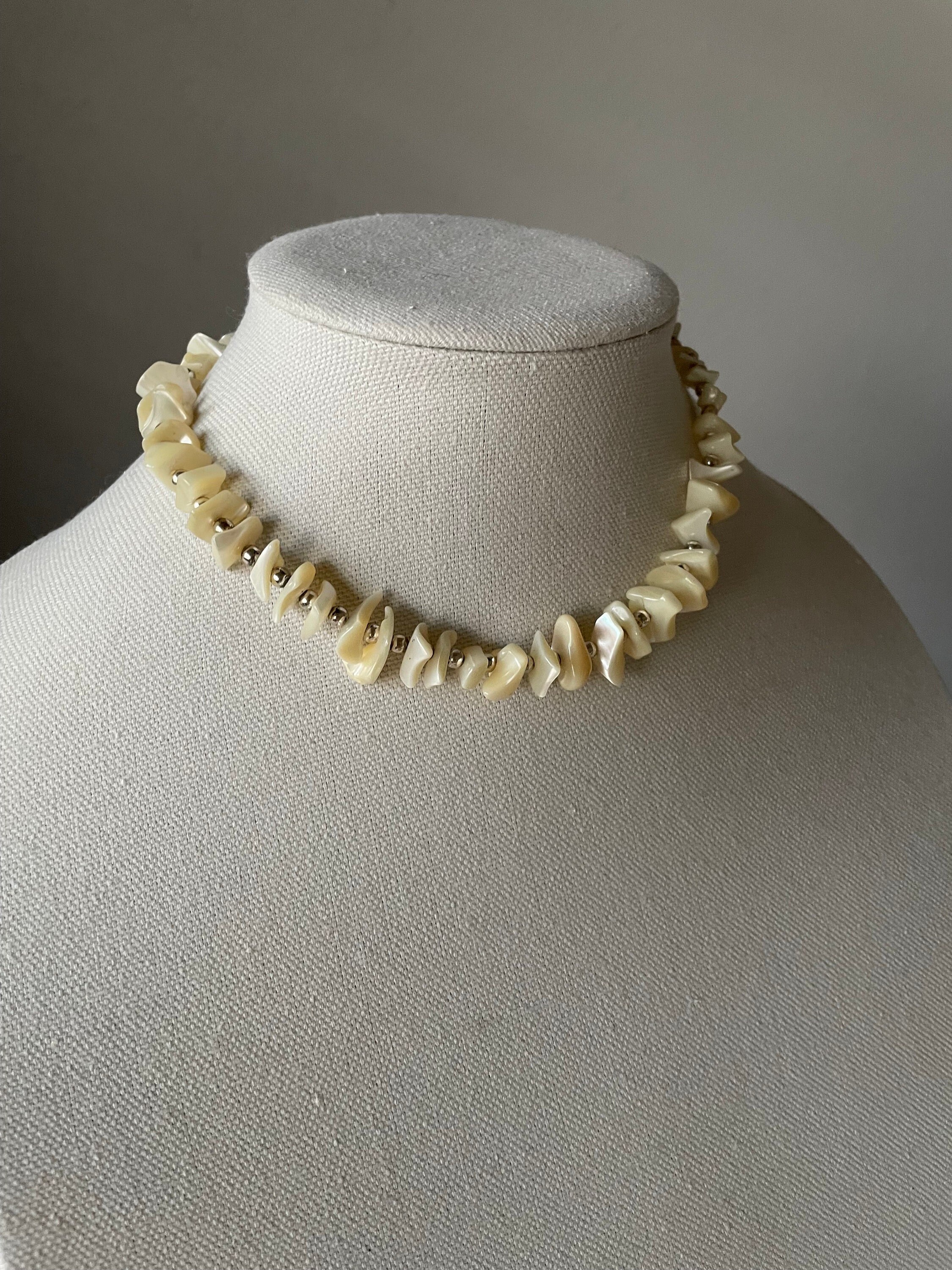 Vintage Puka Shell Necklace. Vintage Shell Necklace With Pearlized Puka ...