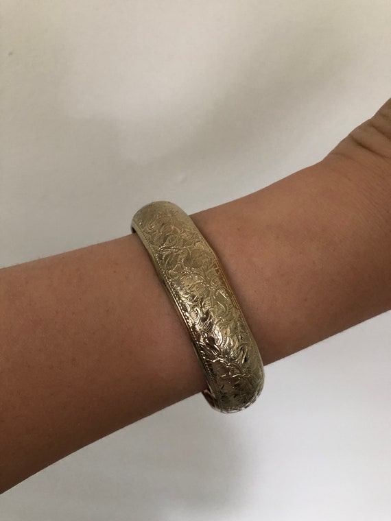 Vintage metal gold cuff. Simple metal bracelet Co… - image 4
