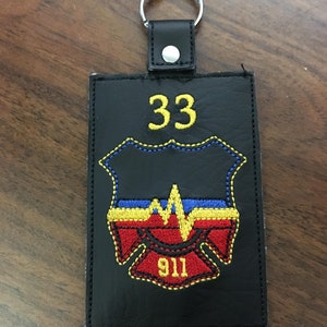 Personlig 911-dispatcher-ID-hållare
