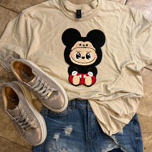 LaBuBu Mickey Mouse costume inspired Patch Crew neck, Hoodie or shirt with 3D patch afbeelding 1