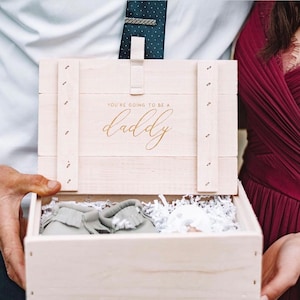 SMALL SIZE Pregnancy Announcement Gift Box // Pregnancy Announcement Box, Pregnancy Reveal, Daddy Gift Box, Pregnancy Reveal, Husband Gift