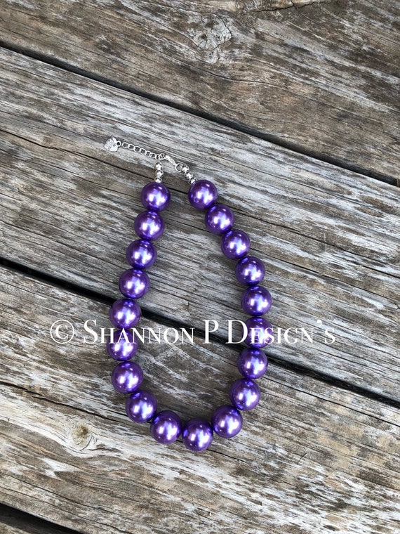 Fancy nancy purple best sale necklace