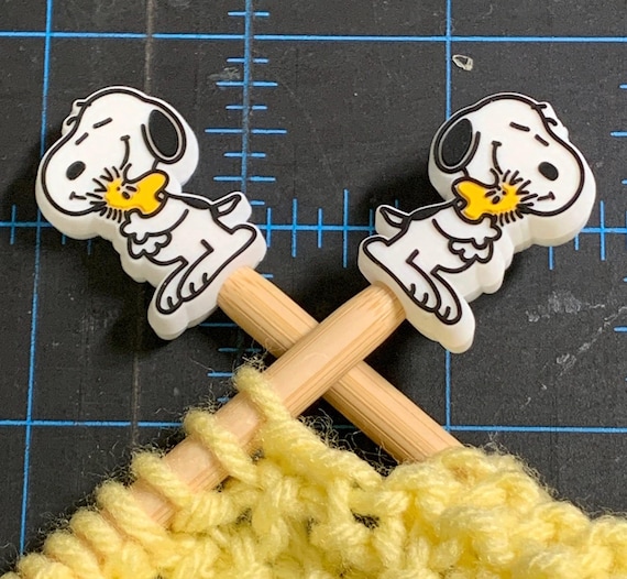 Kawaii standing Beagle Stitch(double sided) Stopper Knitting Needles Point Protectors or Toppers (set of  2)