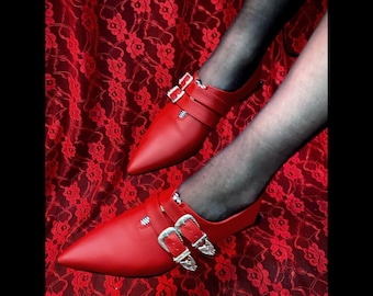 Bailarinas "Hazel" winklepicker 2 hebillas y cremallera, goticas