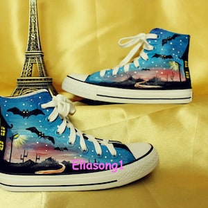 Zapatos casuales de la galaxia de la noche pintada a mano, zapatos planos personalizados de la parte alta, zapatillas de la cara individualidad doodle dibujados, regalo de cumpleaños