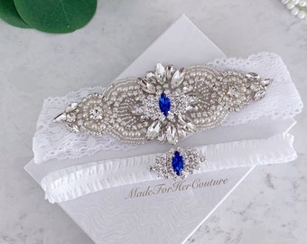 Witte kanten kousenbandset met koningsblauwe edelsteen - perfecte kousenband voor bruiloften - kousenband voor bruid
