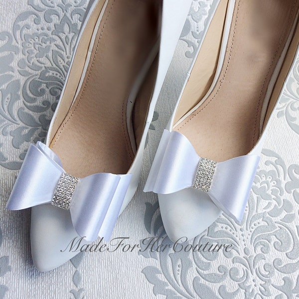 White Bow Shoe clips, wedding shoe clips, shoe clip ons, bridal shoe clips, wedding shoe clips, bridal shoes, Bow Shoe clips, white Shoeclip