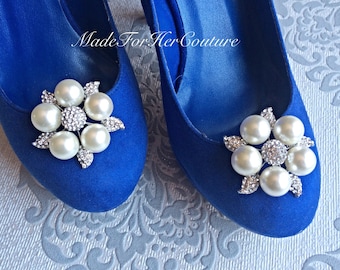 Shoe clips, wedding shoe clips, shoe clip ons, shoe clips bridal, wedding flower shoe clips, bridal shoe clips, pearl shoe clips, accessory