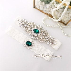 Emerald Green Wedding Garter Set For Brides image 3