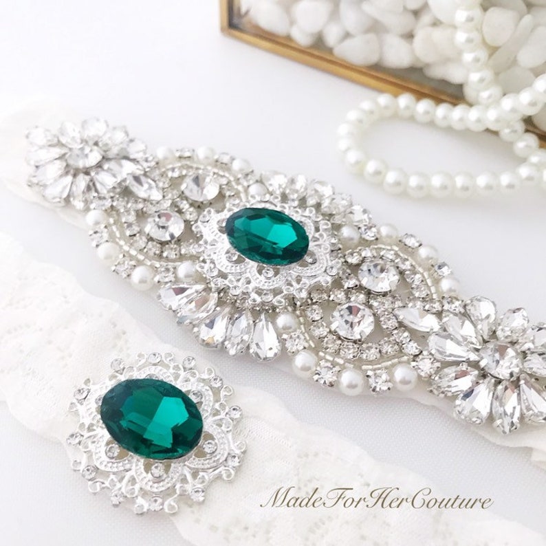 Emerald Green Wedding Garter Set For Brides image 2