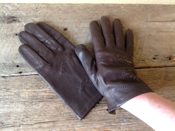 Fine leather gloves for women/vintage 1970s/Sz 7.… - image 3