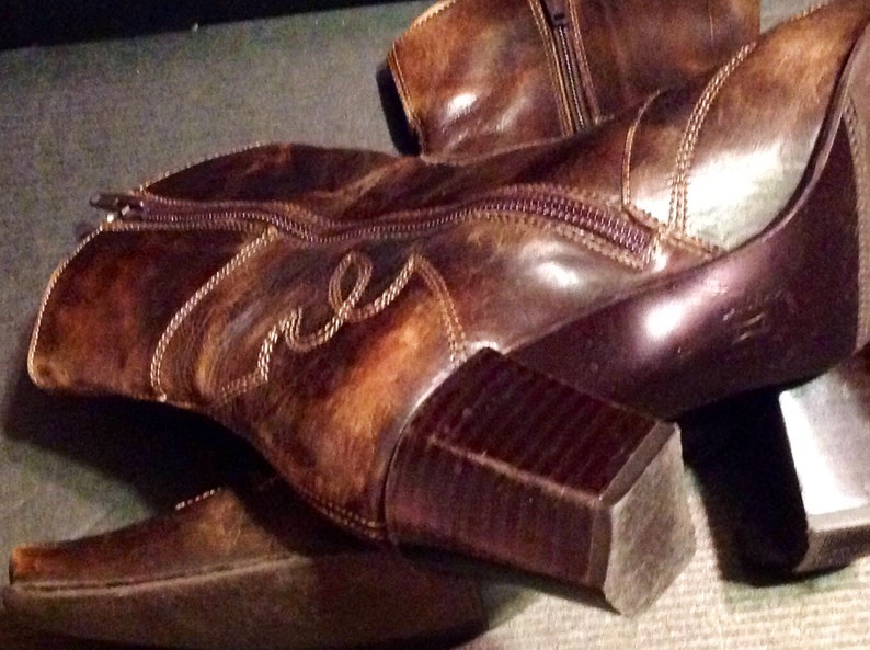 Women/'s Leather Santiags BootsSz 37CowGirlWestern BootsHandmade in ItalyAnckle SantiagsTendance 2019Streetwear