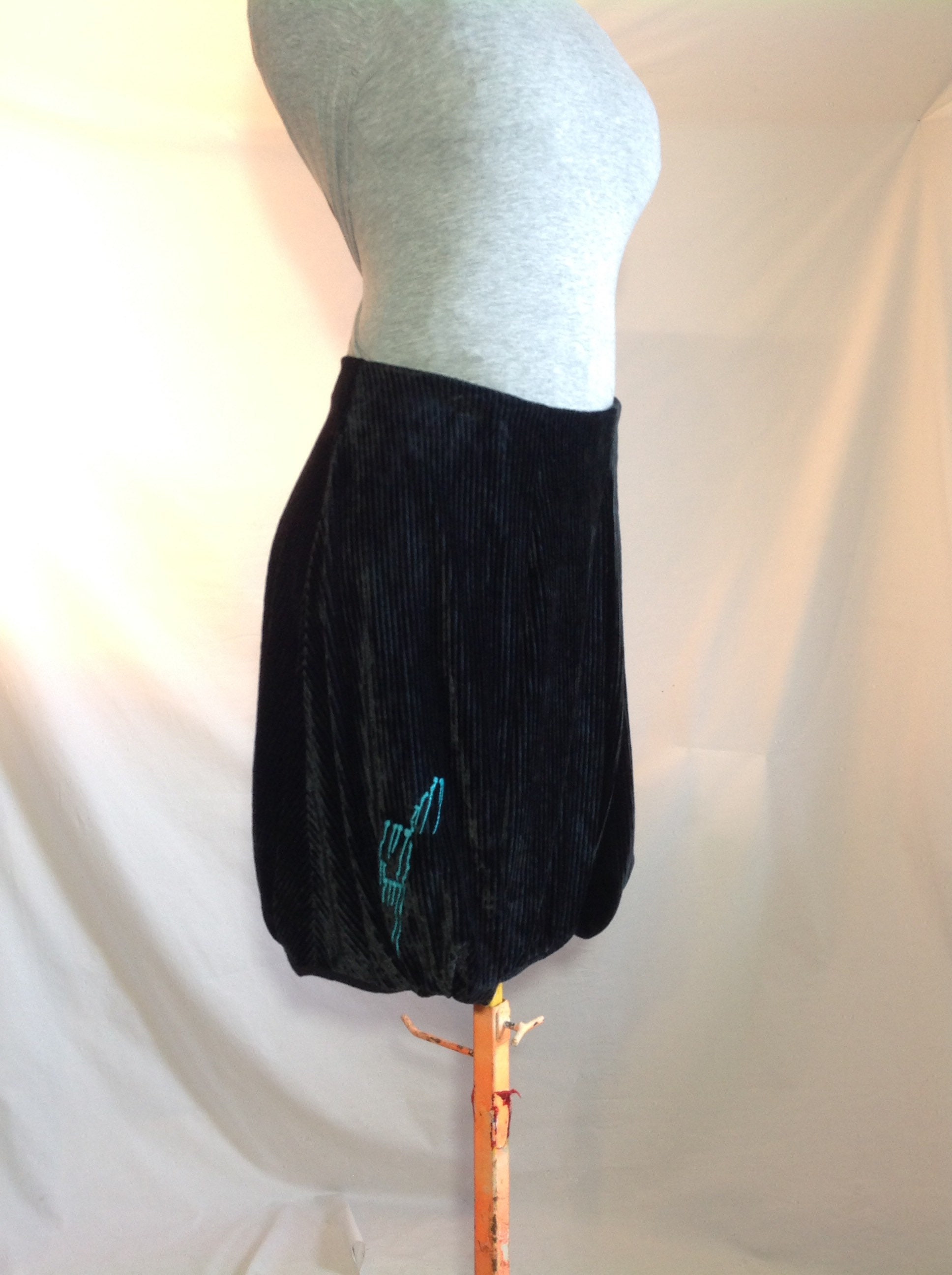 Aventure Des Toiles Corduroy Balloon Skirt, Made in France Size 42