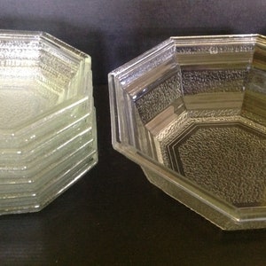 Vintage ANCHOR HOCKING salad bowl and 6 octagonal glass bowls set