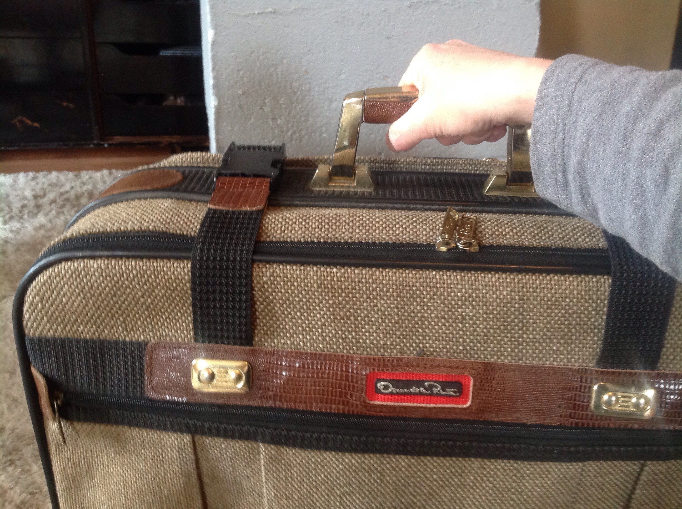 Luggage/designer Suitcase Oscar De La 