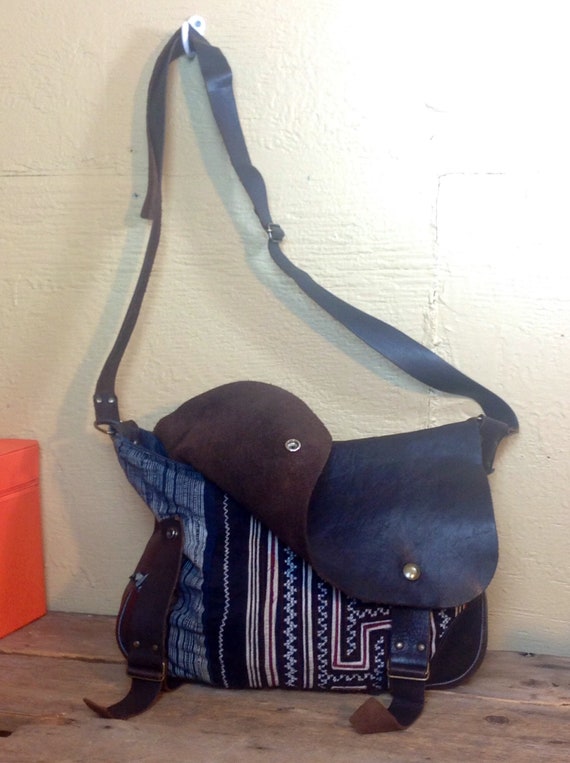 Vintage KAZAR Leather and Tapestry Boho Messenger Bag - Etsy