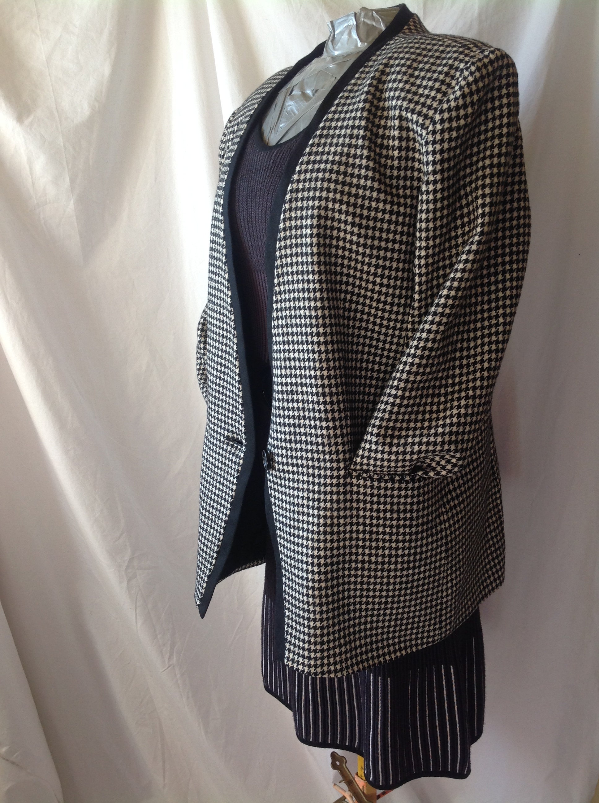 Vintage 1980 KORET 100% Wool Houndstooth Blazer Sz 10-12 US