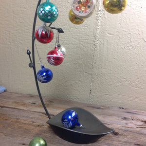 Mouth-blown glass Christmas ornamentsballs box included Democratic Republic of Germany batch of 9 golden balls5 cm 1950 Mouth-blown glass Christmas ornamentsballs box included Democratic Republic of Germany batch of 9 golden balls5 cm 1950