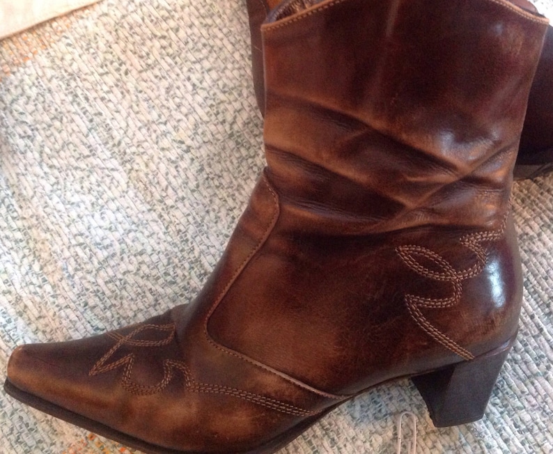 Women/'s Leather Santiags BootsSz 37CowGirlWestern BootsHandmade in ItalyAnckle SantiagsTendance 2019Streetwear