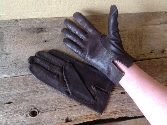 Fine leather gloves for women/vintage 1970s/Sz 7.… - image 5