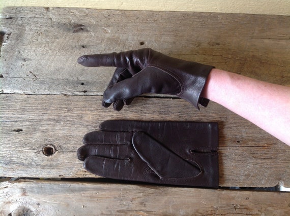 Fine leather gloves for women/vintage 1970s/Sz 7.… - image 4