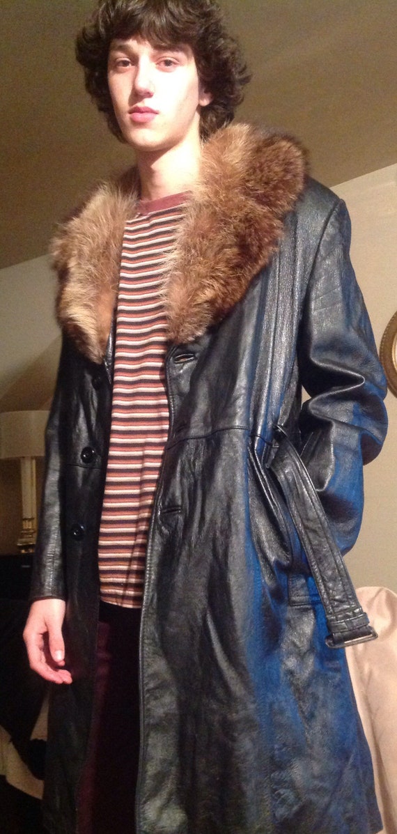 Mens leather trench coat with fur collar Clearance